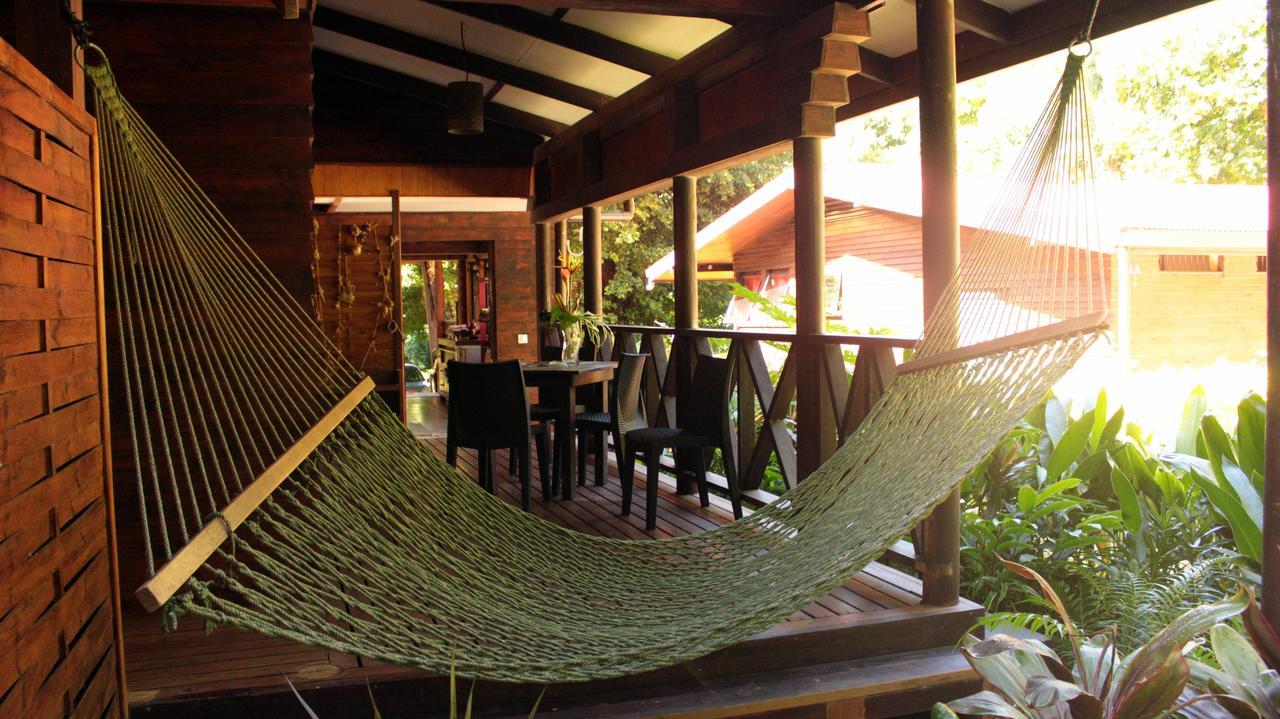 Haere Mai I Te Fare Hotel Teavaro Exterior photo